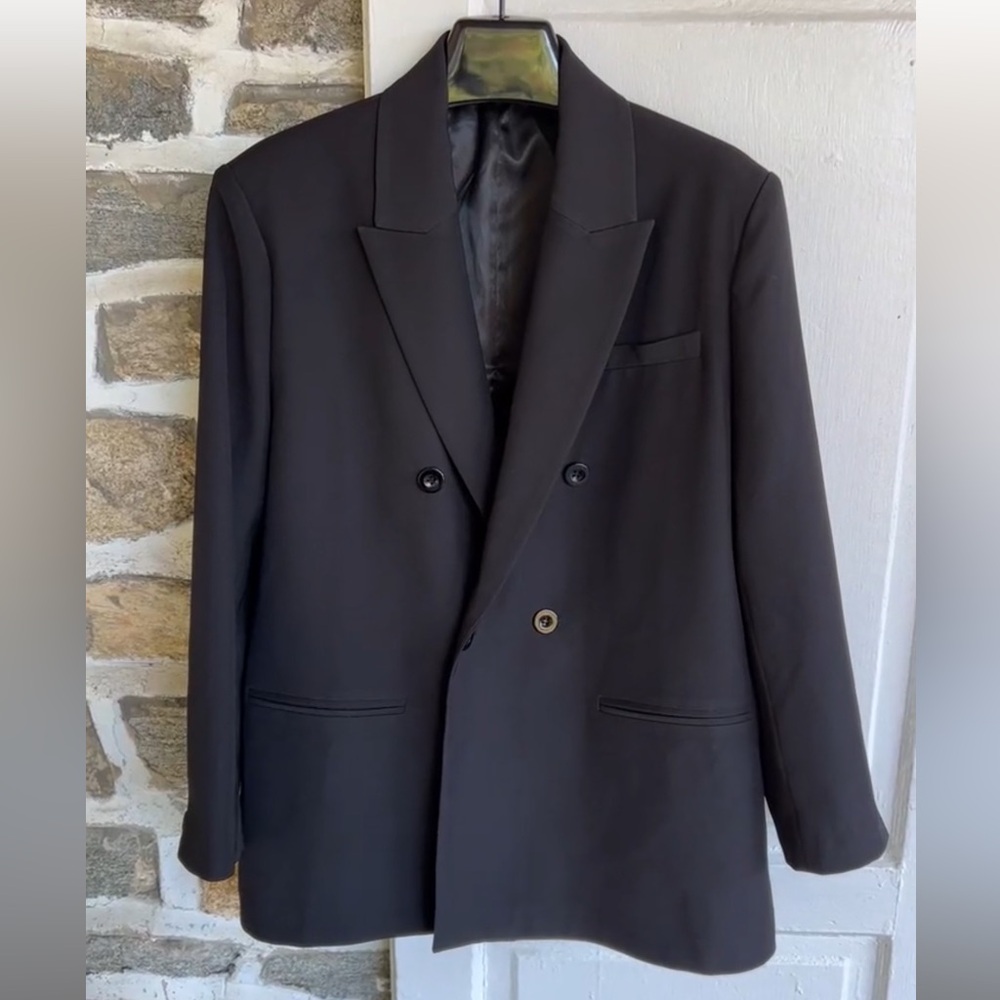 Women’s Size Large Black Blazer Suit Jacket with Front Buttons